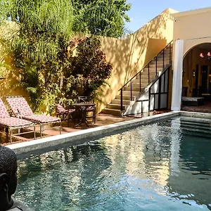 4* Couette-café Ochenta Y Dos &